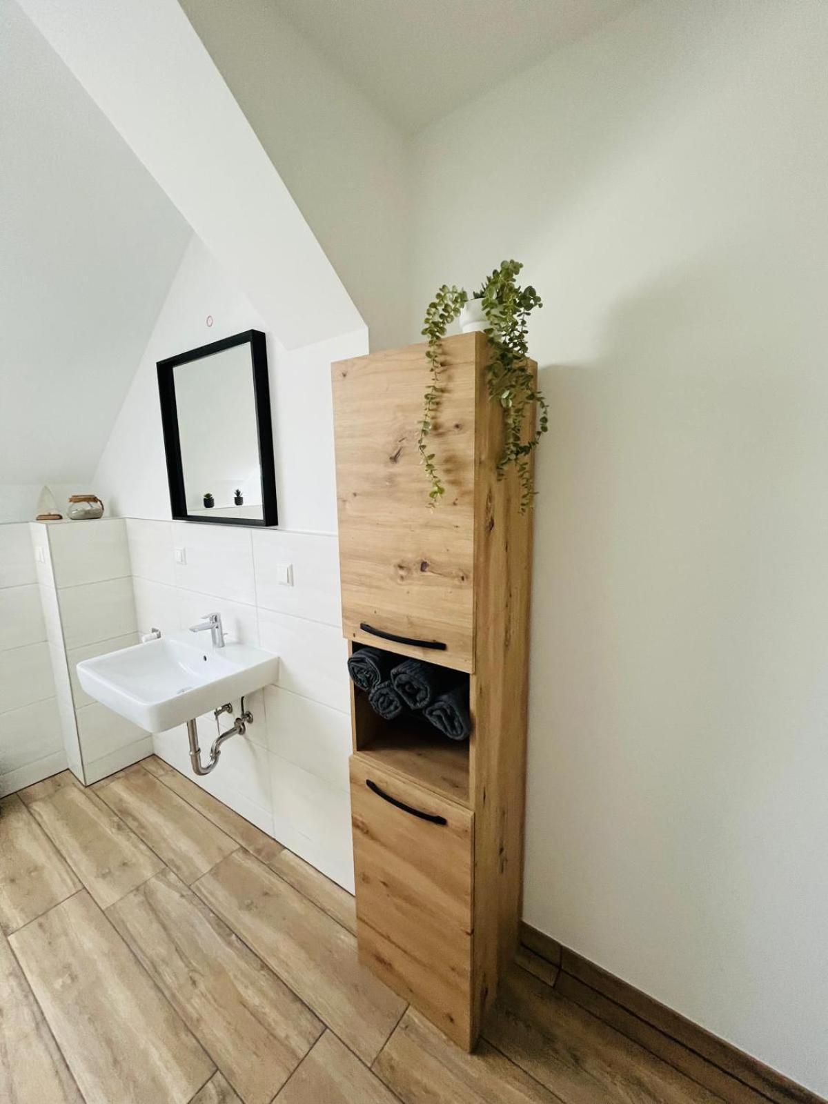 Gutshof Von Gemuenden Ferienwohnung 1 Bernau bei Berlin Buitenkant foto